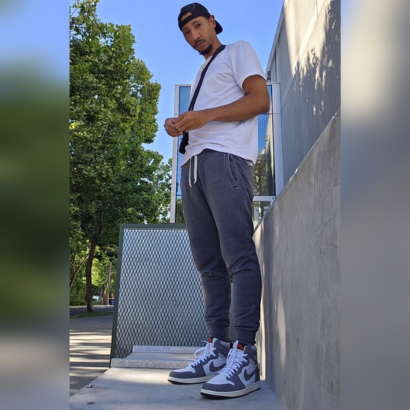 Meet your Posher, Jordan - Picture 2 of 4